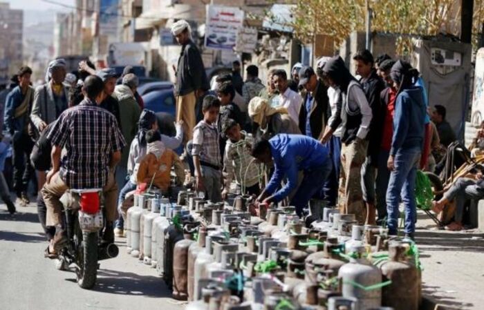 مليشيا الحوثي تفرض جرعة جديدة في اسعار الغاز المنزلي