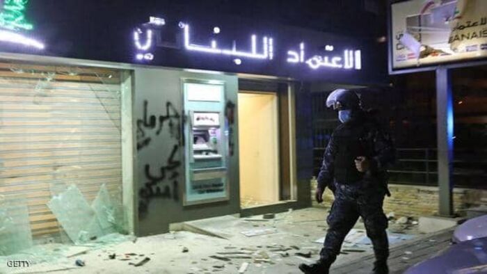 لبنان.. إصابة 147 عنصر أمن في "مواجهات بيروت"