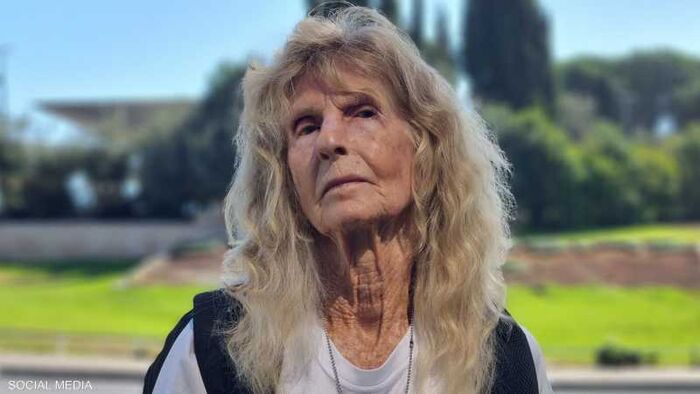 إسرائيلية عمرها 83 عاما تضرب عن الطعام من أجل صفقة الرهائن