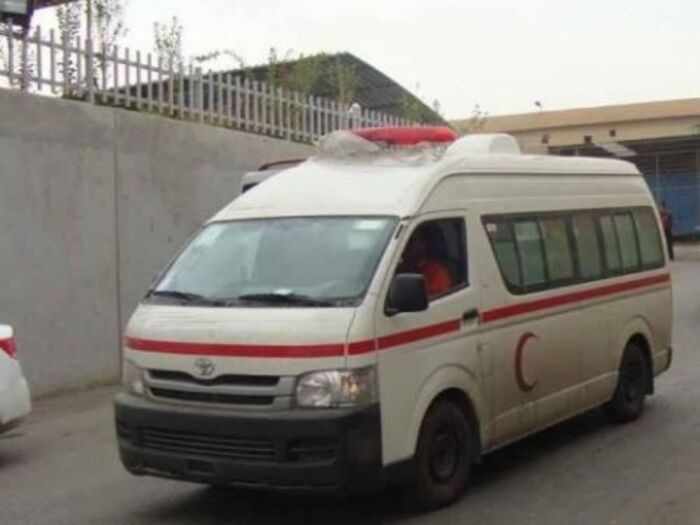 استشهاد 4 من أسرة واحدة بينهم مولود بانفجار عبوة حوثية في الخوخة