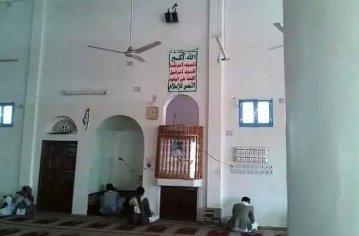 ذمار | خطباء الحوثي يدعون إلى التجنيد والتحشيد نحو جبهات الساحل الغربي