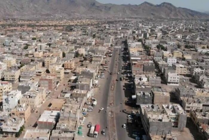 لحج | نجاة عضو مجلس محلي من محاولة إغتيال وإصابة نجل شقيقته