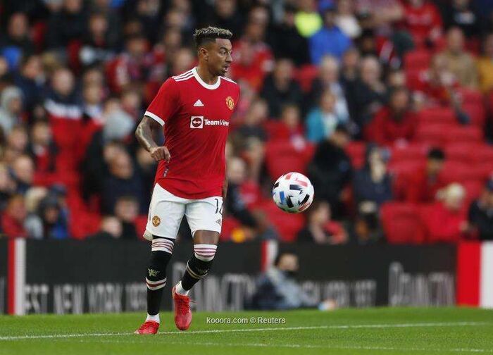 لاعب مانشستر يونايتد "لينجارد" يعلن إصابته بكورونا
