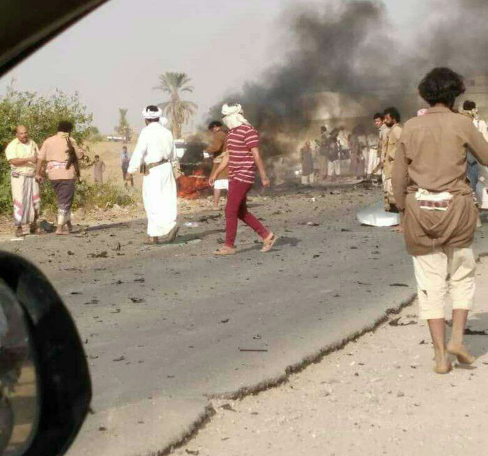 نجاة الفريق الركن بن عزيز من محاولة اغتيال بمأرب