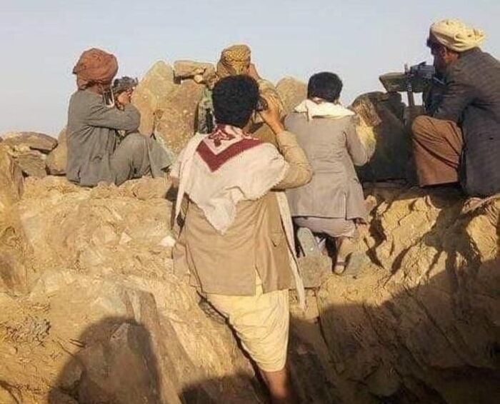 مطالب حوثية لأبناء حجور بالالتحاق بدوراتها العسكرية