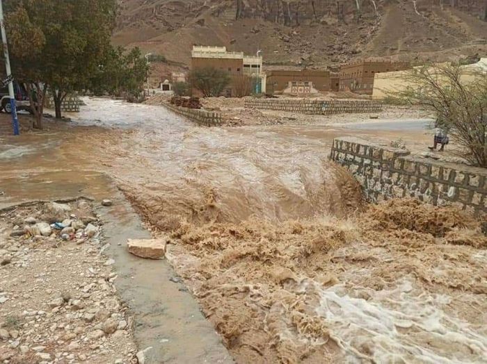 ذمار.. وفاة 17 شخصا وغرق منازل في وصاب الأسفل جراء الأمطار والسيول