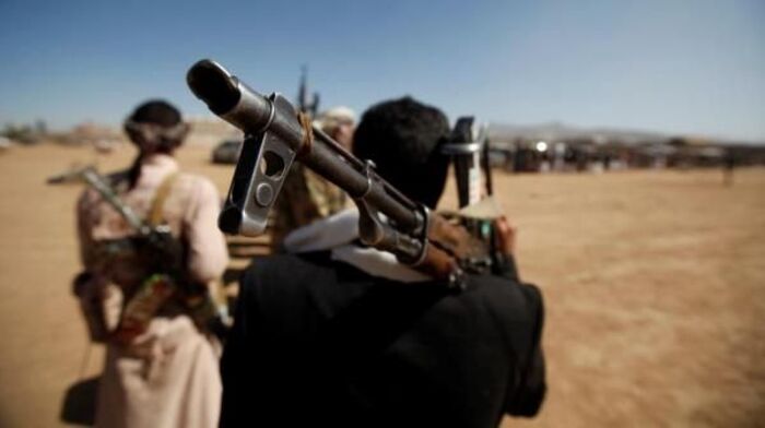 مصرع قيادي حوثي بمواجهات قبلية في أرحب بصنعاء