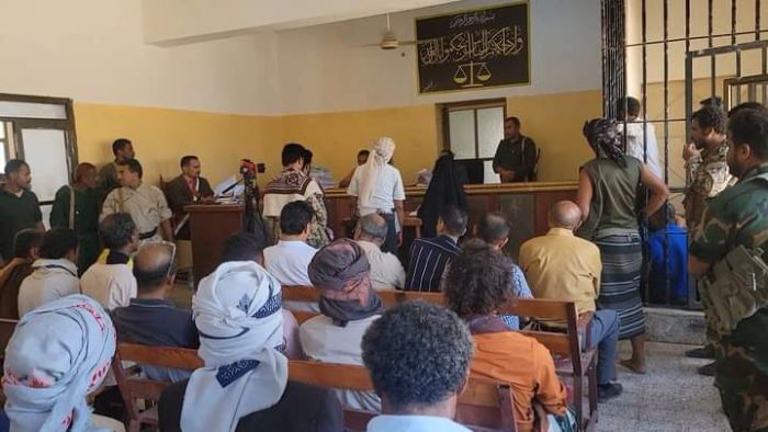 محكمة حيس تقضي بإعدام متهم وتحجز قضيتين للنطق بالحكم