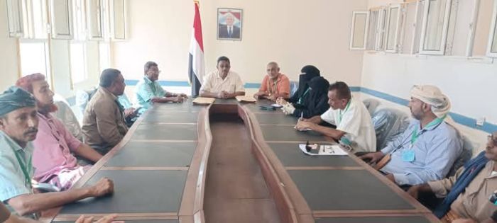 مدير تربية الحديدة يرأس اجتماعًا باللجنة الفرعية لامتحانات الثانوية العامة