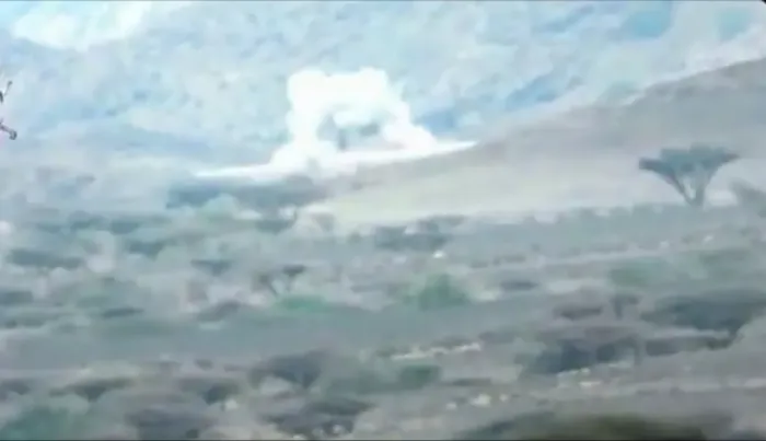 العمالقة تدمر آليتين حوثيتين في جبهة كهبوب