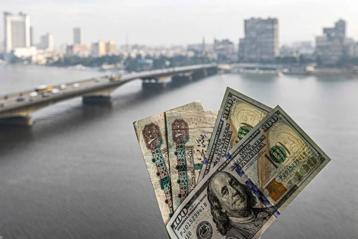 الأمن المصري يوجه ضربة لسوق الدولار السوداء بضبط 13 مليون جنيه