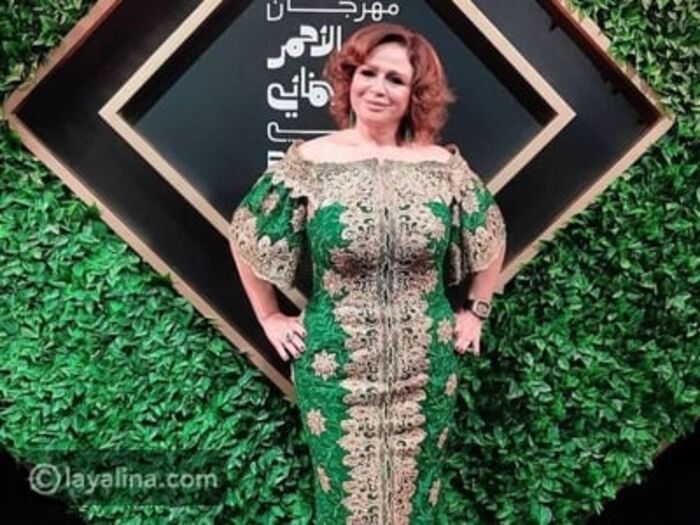 إلهام شاهين ترد على انتقاد إطلالات فنانات مصر في #السعودية