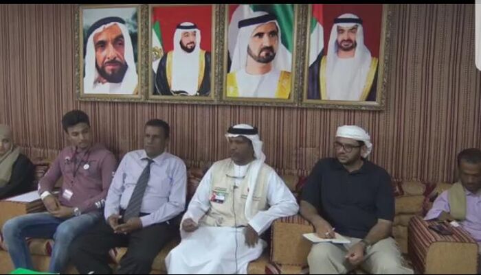 عدن: ممثل "هلال الإمارات" يلتقي أصحاب الهمم والمكفوفين.. ومبادرة "نحن قدها" تقدم له درع الوفاء