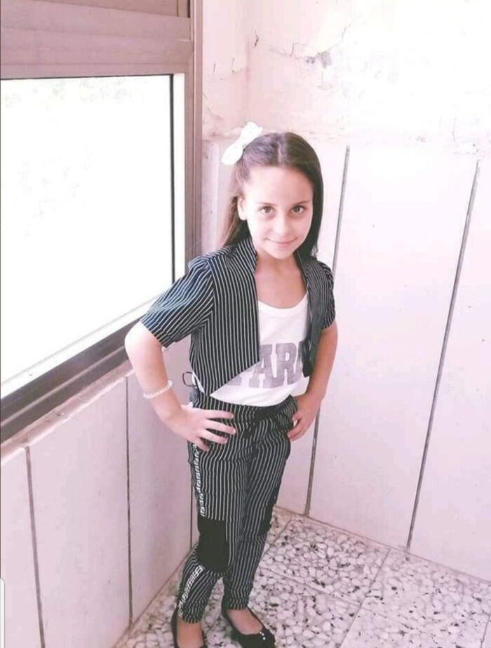 بعد خطفها.. العثور على الطفلة "لجين" محروقة جنوبي صنعاء