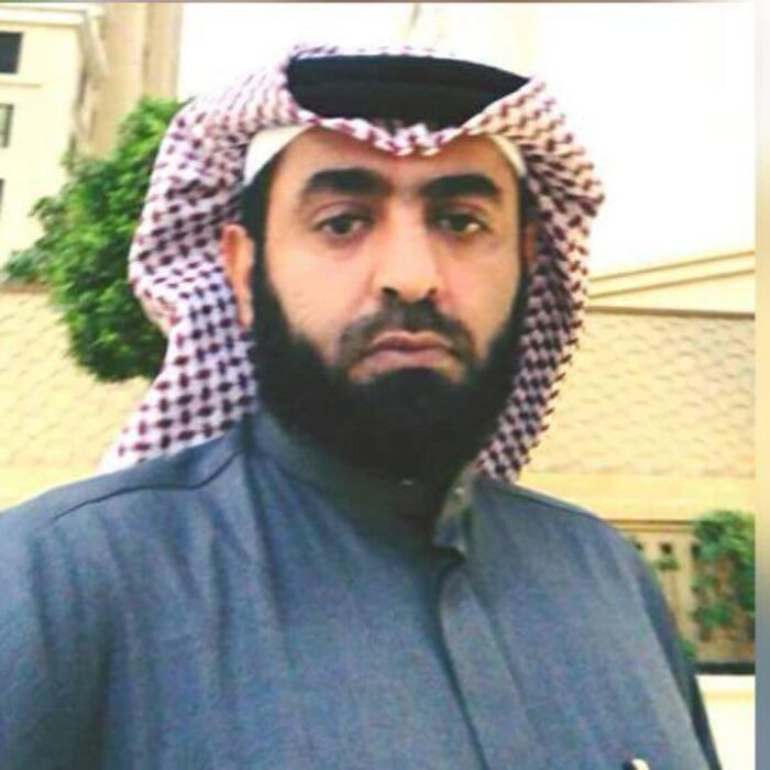 وثائقي بالفيديو | رجل القاعدة اليمني علوي الهياشي وعلاقاته بالنساء وغسيل الاموال