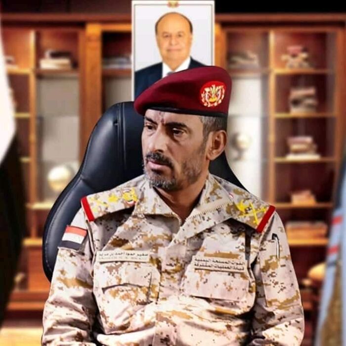 (بن عزيز ) .. الوعي في مواجهة طنين المتناكفين