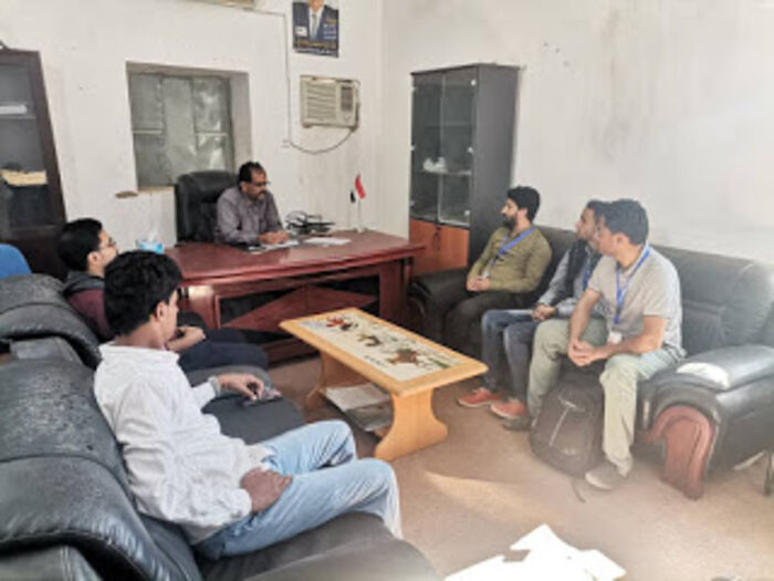 General Director of Rakhia district in Hadramout meets with Yemen Family Care Association team :