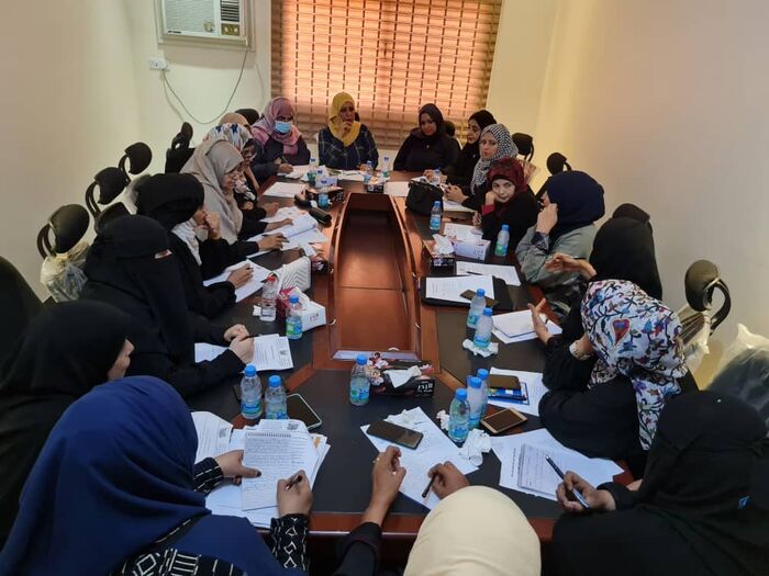 رئيسة اللجنة الوطنية للمرأة تترأس إجتماع ضم  مدراء عموم إدارات المرأة بالوزارات الحكومية
