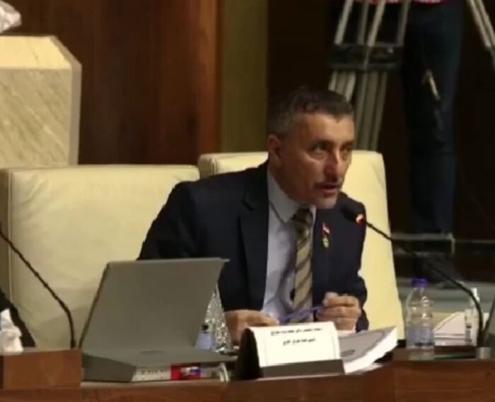 برلماني يمني يطالب البرلمان العربي إدانة الاعتقالات واحكام الإعدام الحوثية بحق الصحفيين