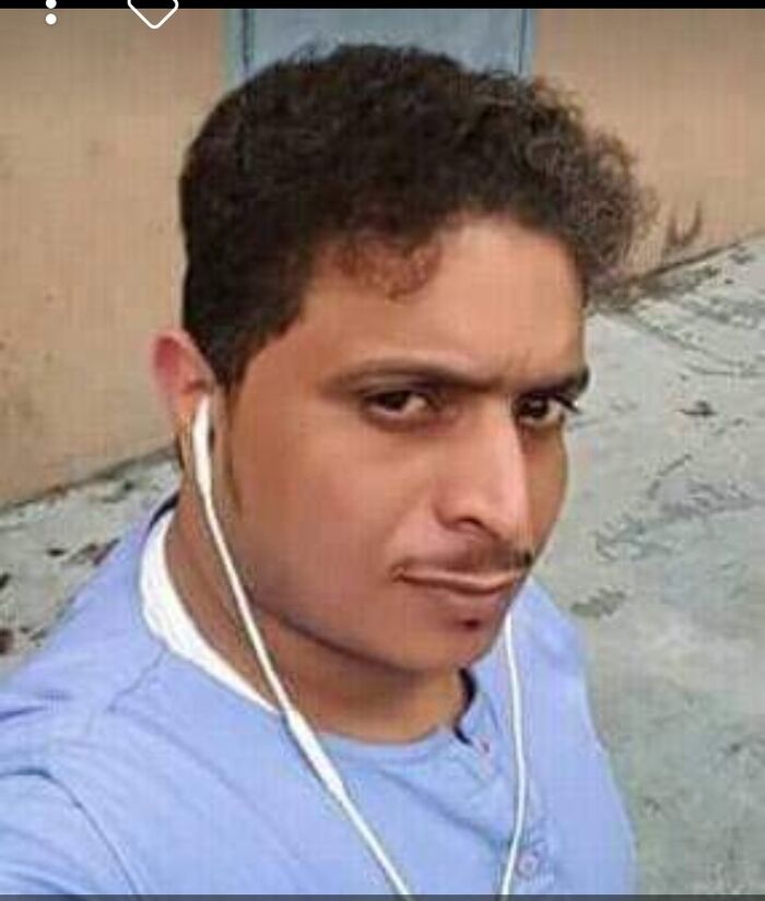 أسرة تهامية تشكو احتجاز السلطات السعودية لابنها 13 عاماً وتناشد المنظمات الحقوقية "صورة"