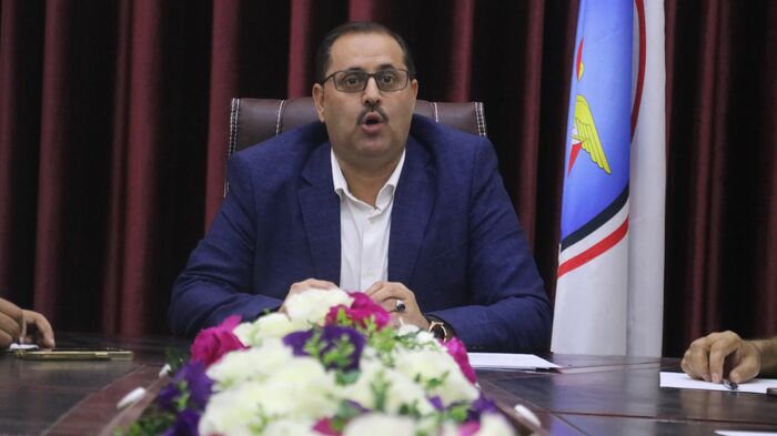 الأمين العام المساعد لسياسي المقاومة الوطنية يرأس اجتماعًا لمناقشة السبل الكفيلة لمواجهة وباء حمى الضنك في تعز