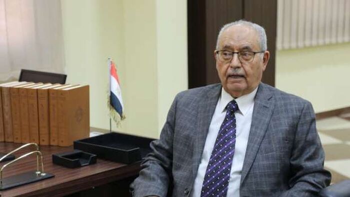 منح د. مدكور جائزة "عبادة" في العلوم الاجتماعية