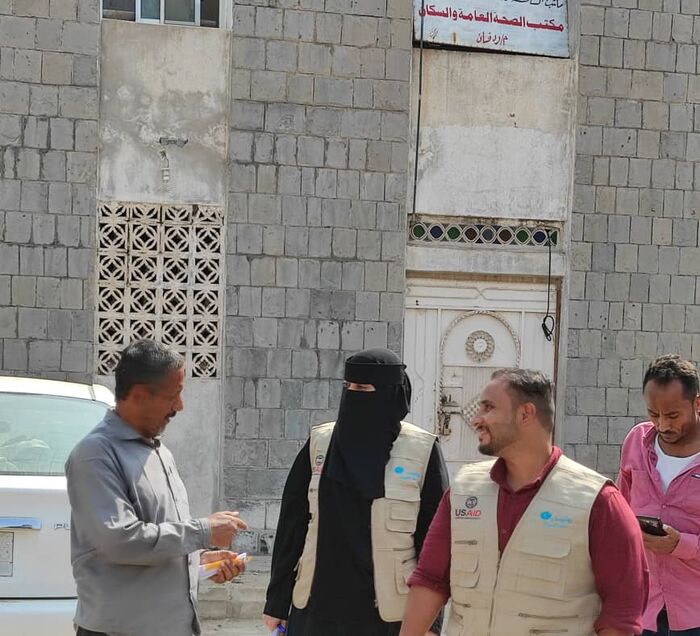 لحج.. مشرفو التثقيف الصحي المركزي بوزارة الصحة يزورون مركز التحصين في مستشفى ردفان