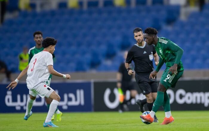 بطولة غرب آسيا.. ناشئو اليمن يفتتحون مشوارهم بالتعادل مع الأخضر السعودي