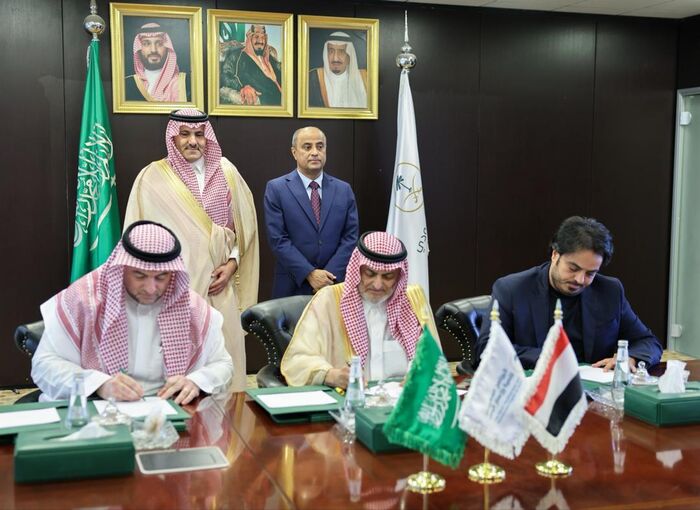 وزير الكهرباء يثمن الدعم السعودي لليمن ويؤكد بأن المستقبل سيكون أفضل