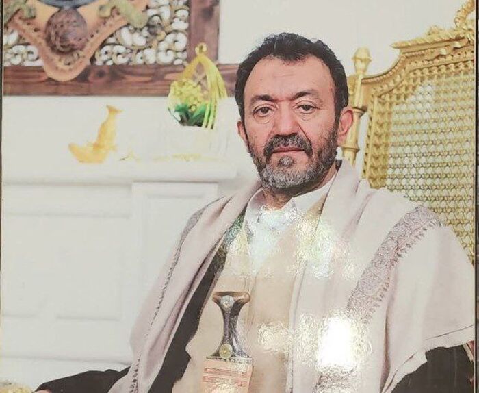 وفاة تربوي متأثرًا بالتعذيب بعد أسابيع من الإفراج عنه من سجن مليشيا الحوثي