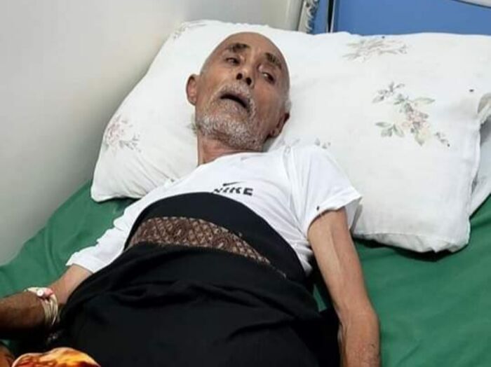 إصابة مسن برصاص قناص حوثي في تعز