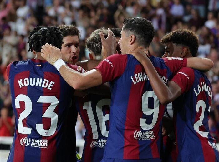 برشلونة يفعل بند الخوف في الليجا