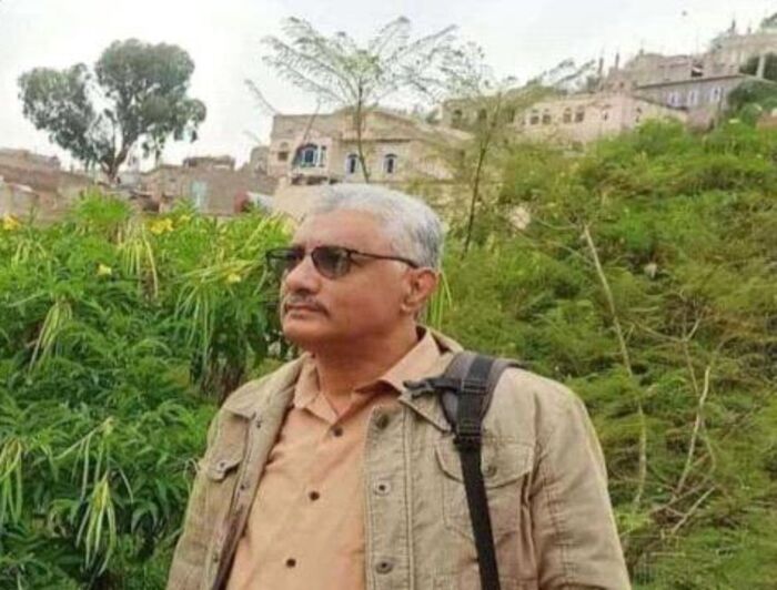 إب.. وفاة معلم بجلطة عقب مشاركته في دورة حوثية طائفية