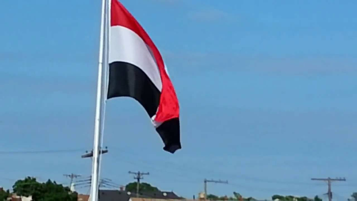 محمد انعم يكتب | أوقفوا تمزيق الصف الجمهوري...!