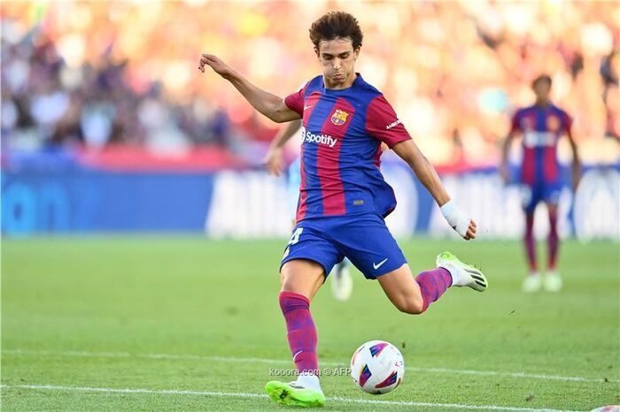 ثلاثة سيناريوهات تؤمن بقاء فيليكس مع برشلونة