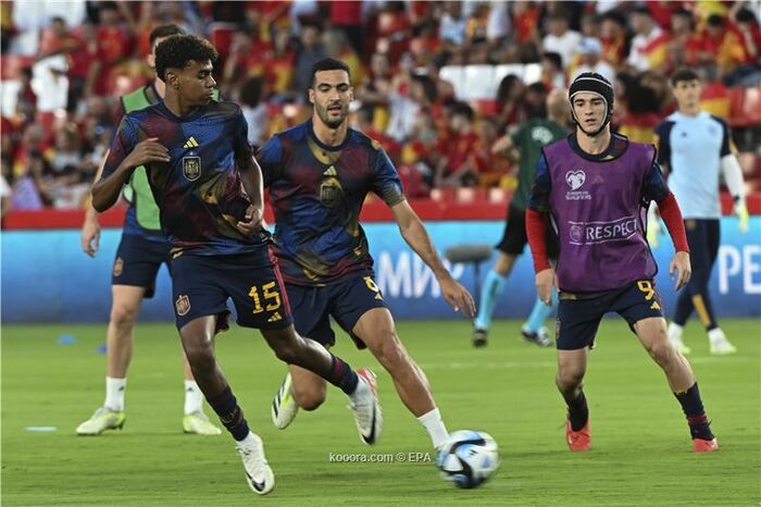 لامال يتسبب بأزمة بين برشلونة ومانشستر سيتي