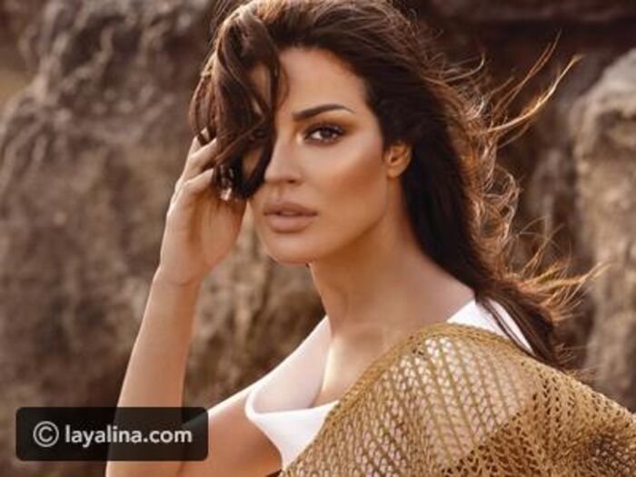 باللون الاسود وسعر صادم.. إطلالة نادين نجيم تخطف الانظار