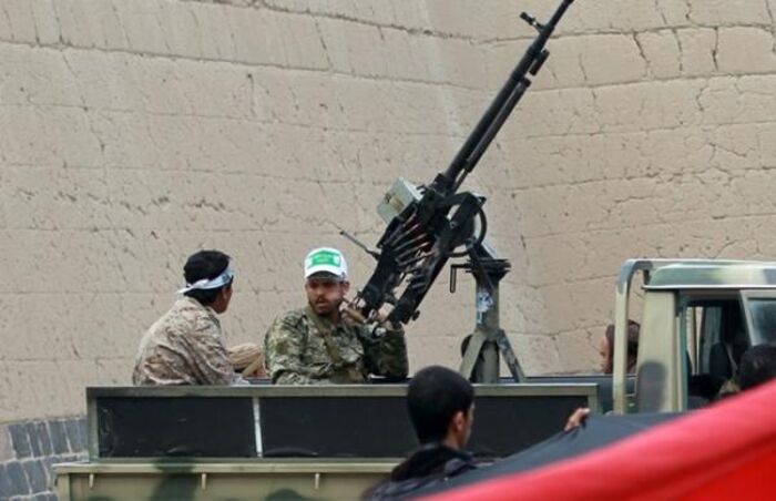 مليشيا الحوثي تنقل 12 راهبة من الحديدة إلى صنعاء عقب احتجازهن