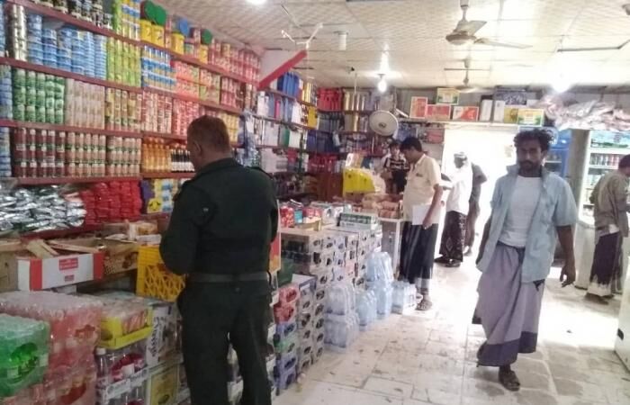 أسعار المواد الغذائية والاستهلاكية والصحية في السوق اليمنية تشهد تزايدا متسارعا