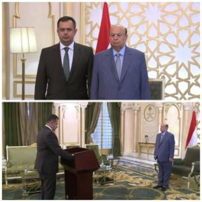 رئيس الوزراء معين عبدالملك يؤدي اليمين الدستورية