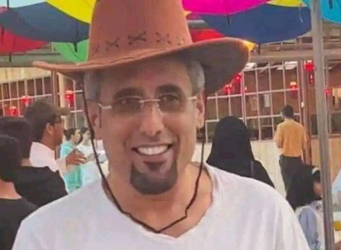 "بتهمة 26 سبتمبر".. مليشيا الحوثي تعتقل ناشطاً حقوقياً من داخل منزله بصنعاء