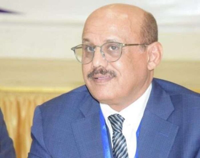 مصادر تكشف عن موعود وصول محافظ البنك إلى عدن