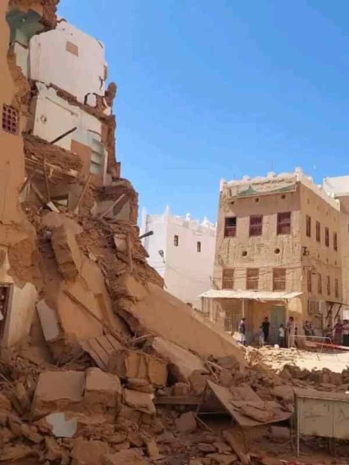 انهيار منزل تاريخي في شبام حضرموت دون وقوع إصابات
