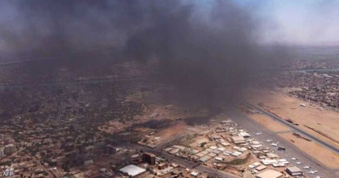 بينهم مدانون بالإعدام.. قوة مسلحة تطلق سراح آلاف السجناء في #السودان