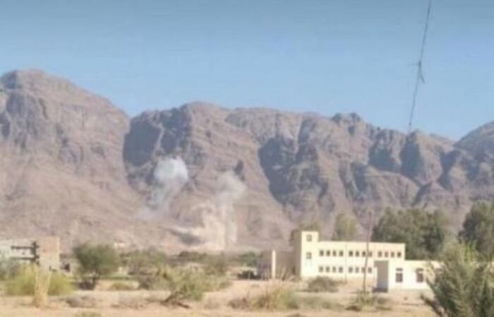 جرائم حوثية متواصلة.. إصابة ثلاثة أطفال بقصف مسيرة مفخخة استهدفت مدرسة في #مأرب