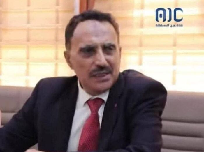 د. المعطري: الخدمة المدنية توجه بصرف مستحقات 2677 مبعد مدني عبر بنك عدن