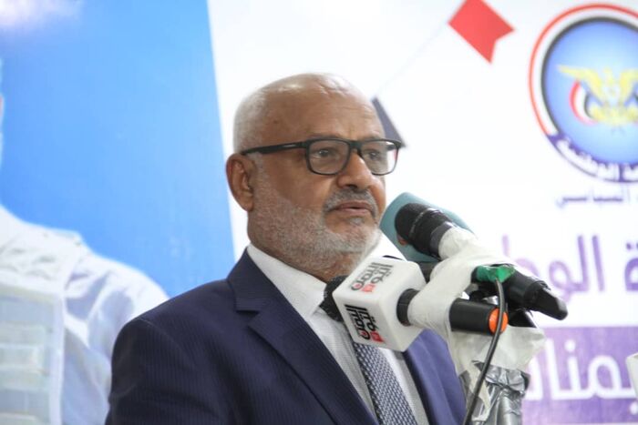 محافظ الحديدة في حفل العيد الوطني: العميد طارق صالح يقود حلم الشعب..ومستقبل اليمن مرهون بالخلاص من الحوثي