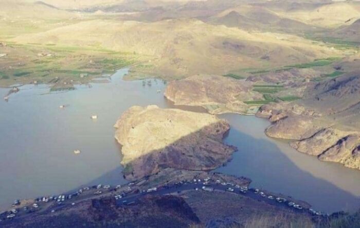المحويت.. وفاة أربعة مواطنين جراء انفجار حاجز مائي
