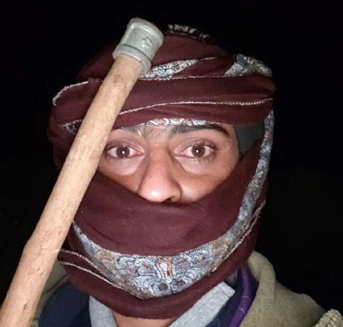 الحوثيون يعتقلون الناشط العذري