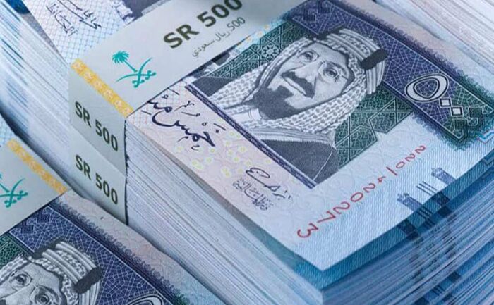 في ظل تدهور سعر العملة المحلية.. عصام هزاع الصبيحي يهرب 12 مليون ريال سعودي إلى الخارج